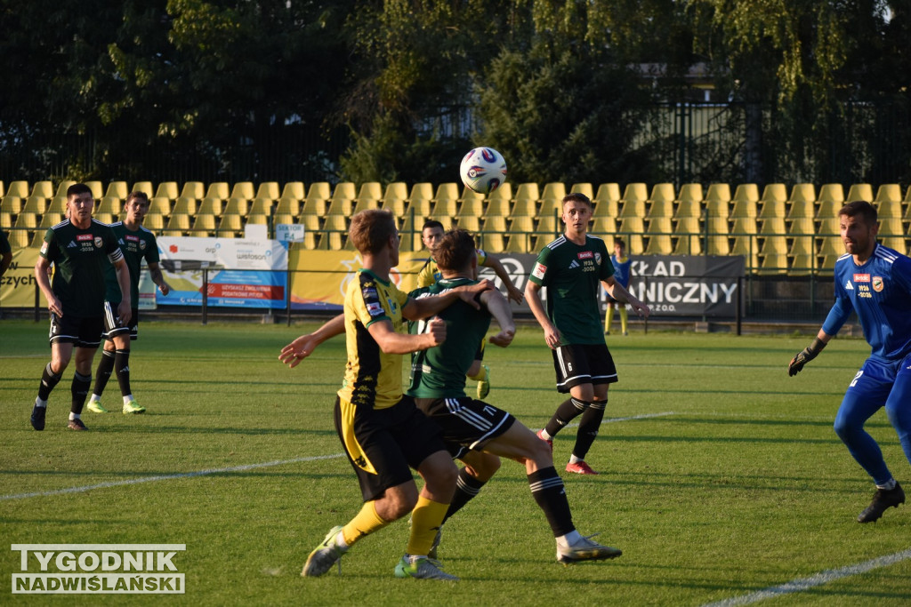 Siarka Tarnobrzeg - Star Starachowice