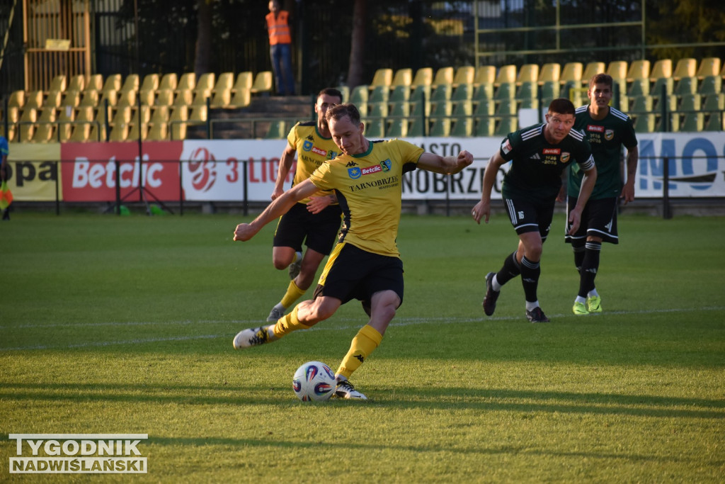Siarka Tarnobrzeg - Star Starachowice