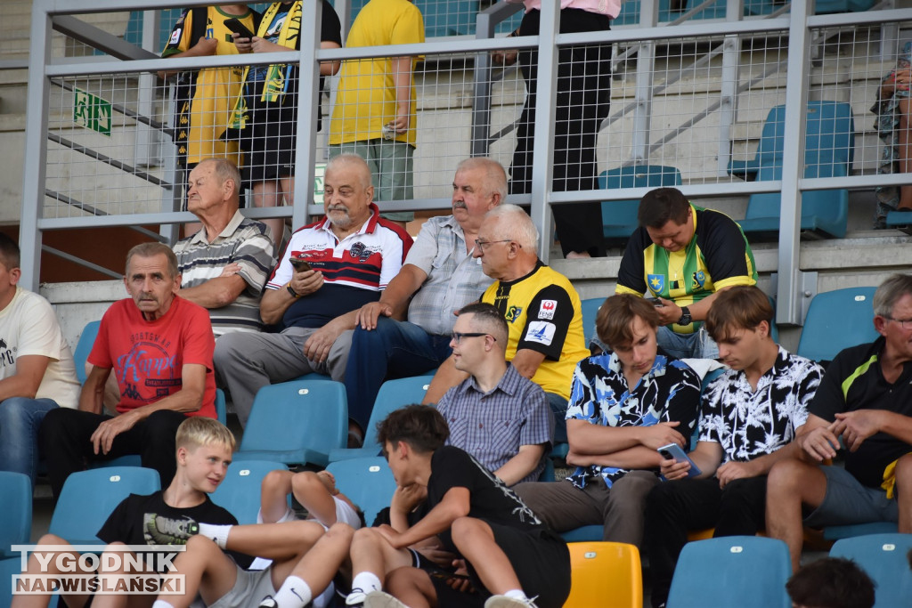 Zdjęcia kibiców z meczu Siarka - Star