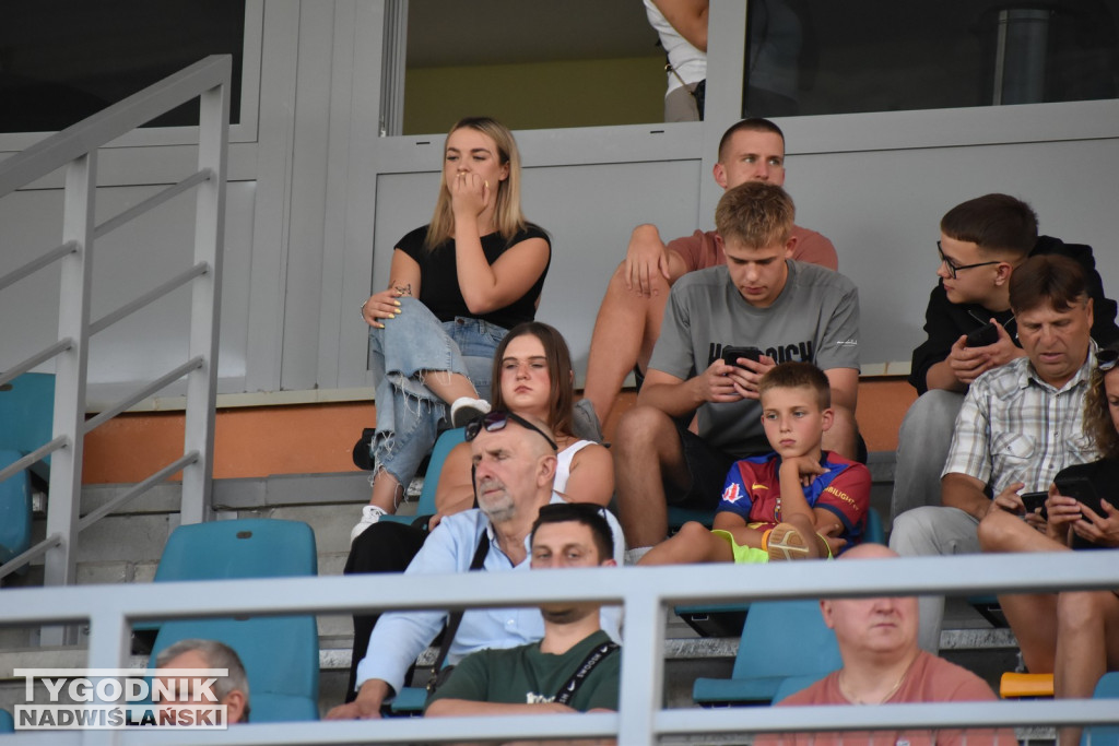 Zdjęcia kibiców z meczu Siarka - Star