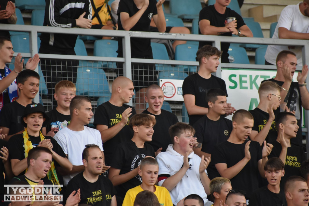 Zdjęcia kibiców z meczu Siarka - Star