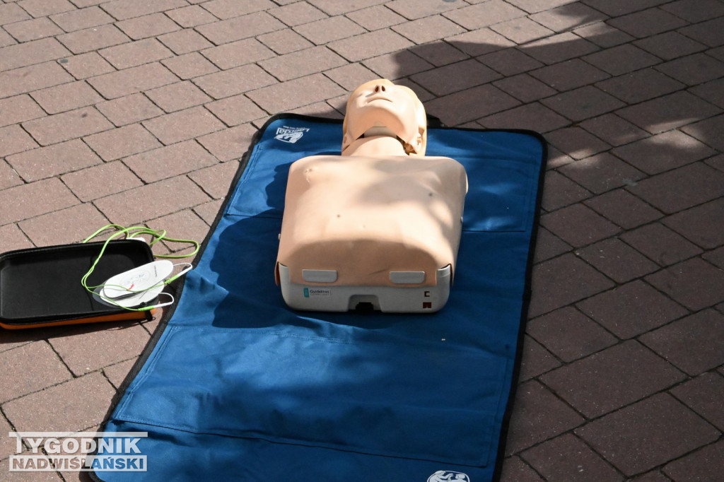 Defibrylator AED przy Centrum Seniora w Tarnobrzegu