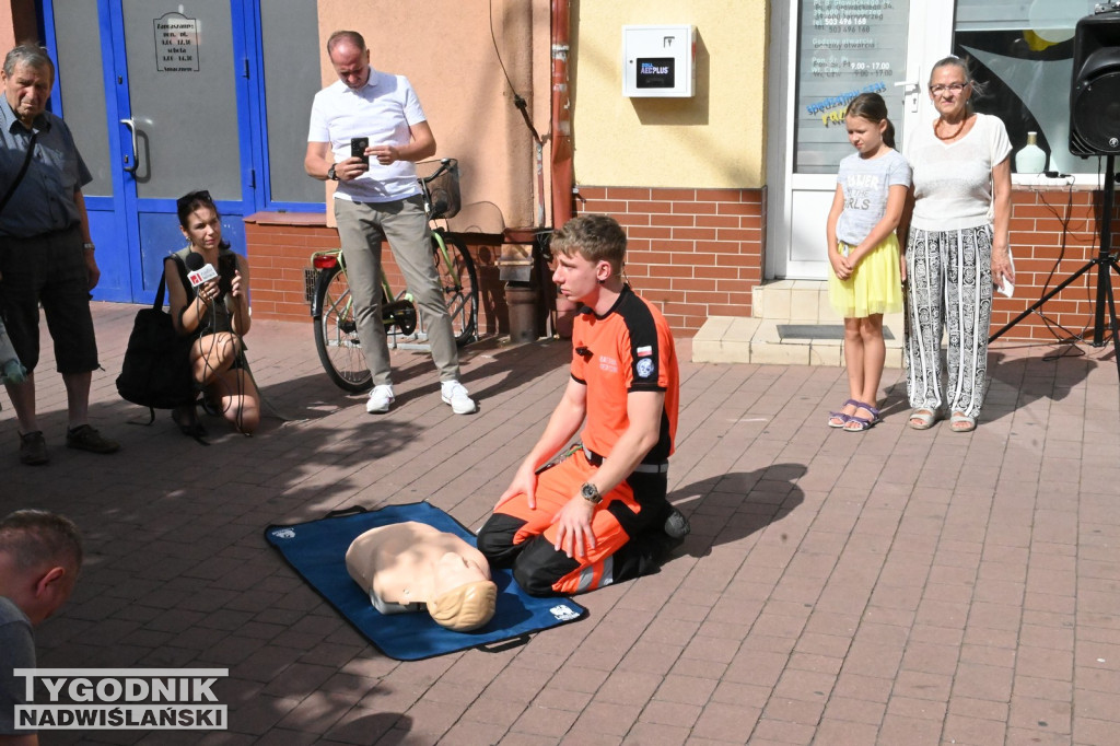 Defibrylator AED przy Centrum Seniora w Tarnobrzegu