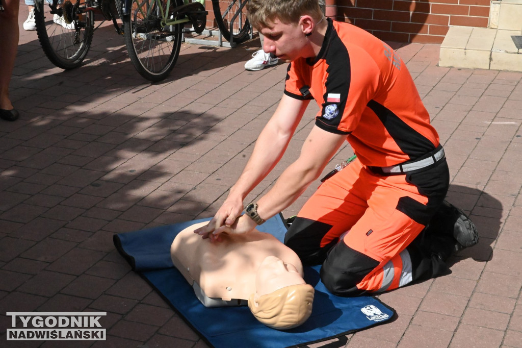 Defibrylator AED przy Centrum Seniora w Tarnobrzegu
