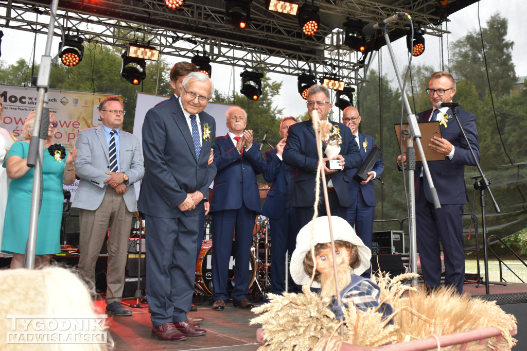 S. Radoń „Zasłużonym dla Powiatu Sandomierskiego”