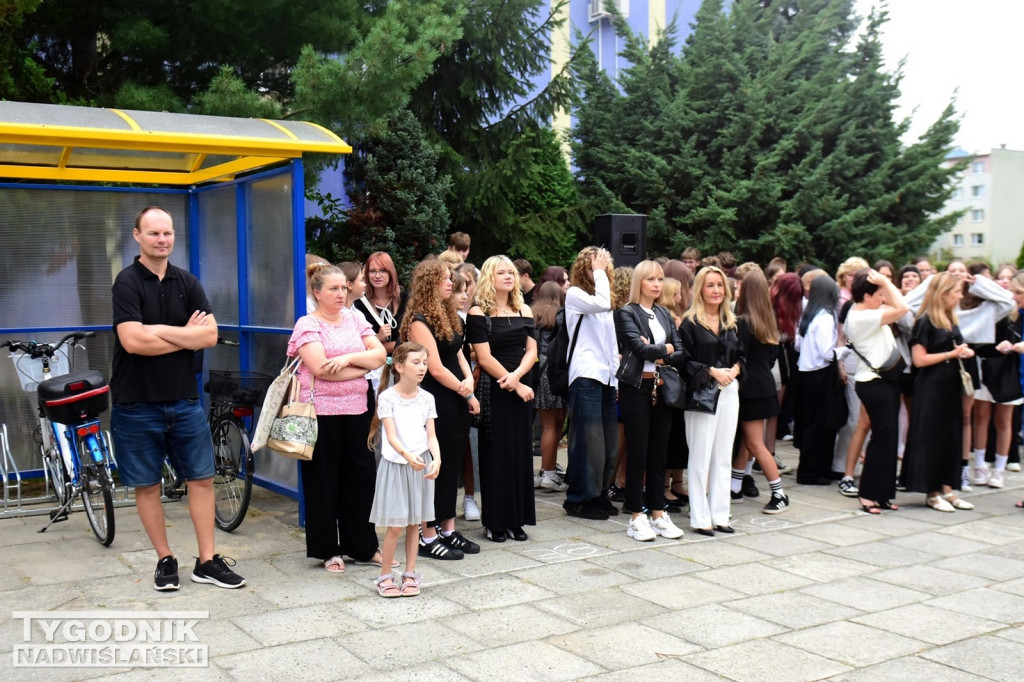 Rozpoczęcie roku szkolnego w SP nr 10 w Tarnobrzegu