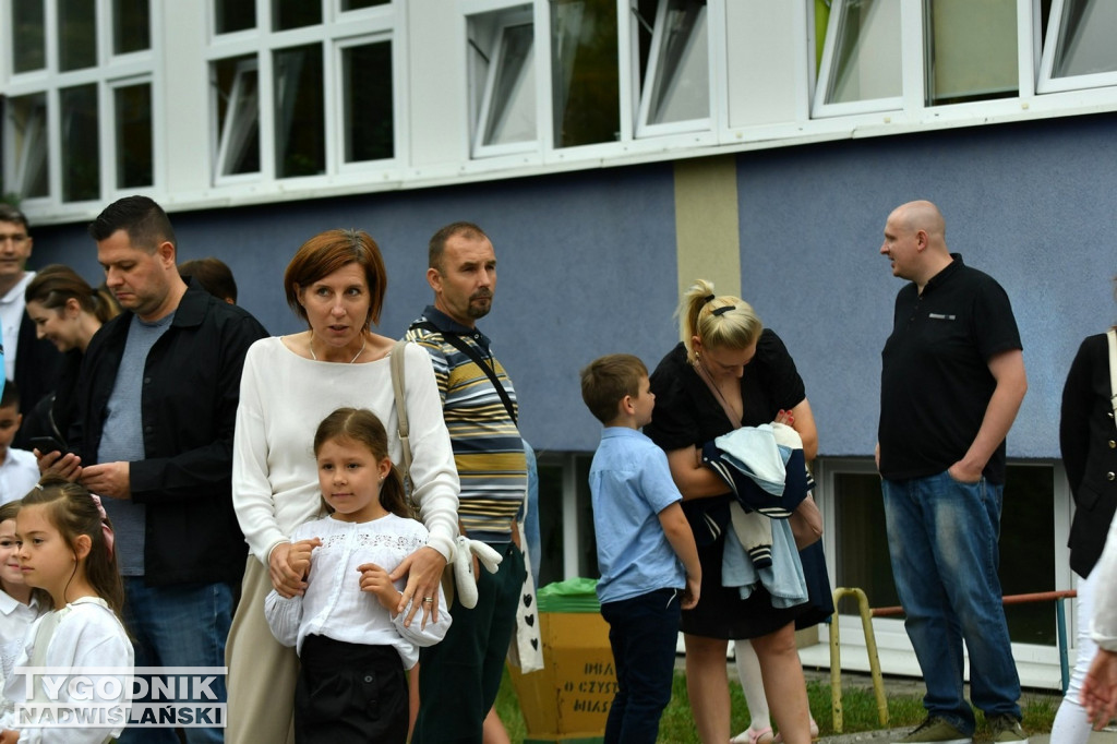 Rozpoczęcie roku szkolnego w SP nr 10 w Tarnobrzegu