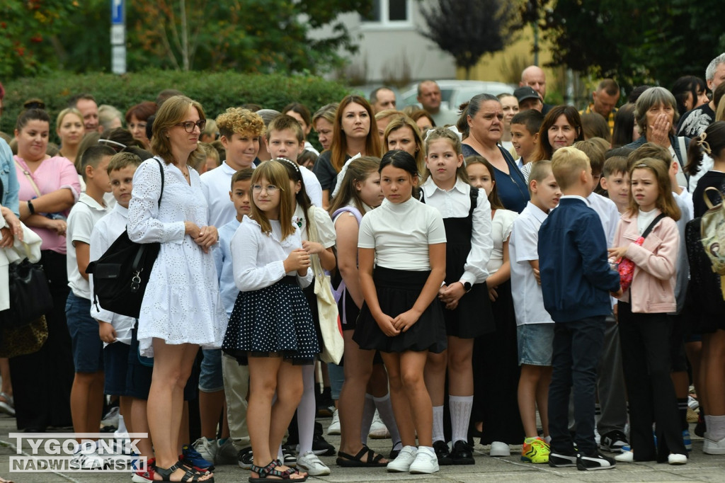 Rozpoczęcie roku szkolnego w SP nr 10 w Tarnobrzegu