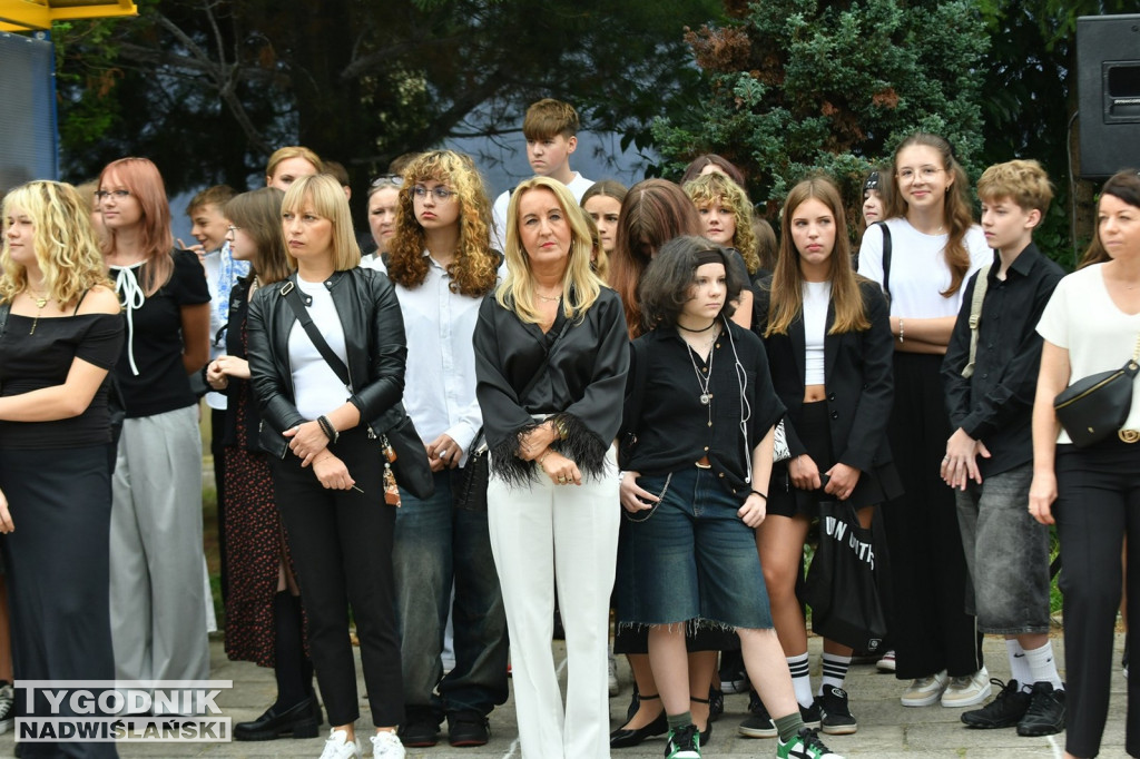 Rozpoczęcie roku szkolnego w SP nr 10 w Tarnobrzegu