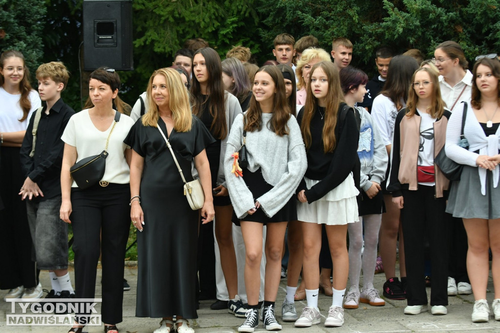 Rozpoczęcie roku szkolnego w SP nr 10 w Tarnobrzegu