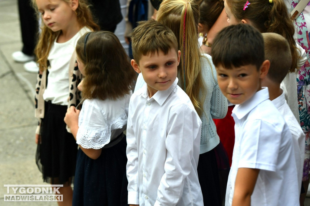 Rozpoczęcie roku szkolnego w SP nr 10 w Tarnobrzegu