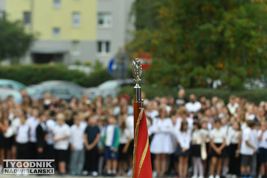 Rozpoczęcie roku szkolnego w SP nr 10 w Tarnobrzegu