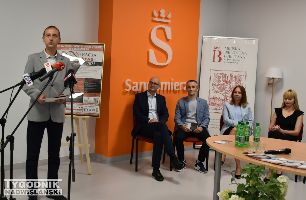 Konferencja prasowa nt. festiwalu literatury