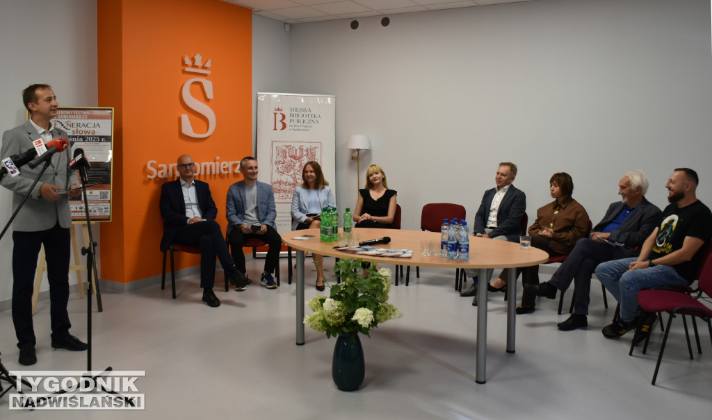 Konferencja prasowa nt. festiwalu literatury