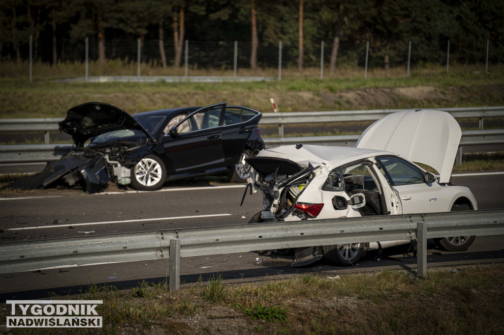 Tragiczny wypadek na S19 w Jeżowem – nie żyją dwie osoby
