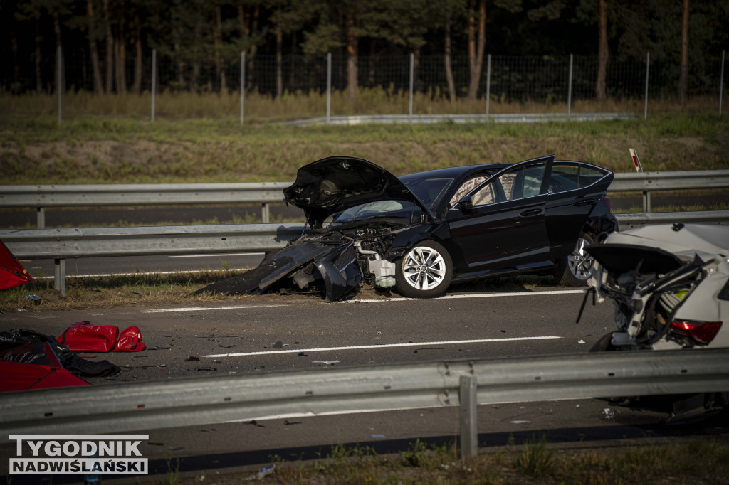 Tragiczny wypadek na S19 w Jeżowem – nie żyją dwie osoby