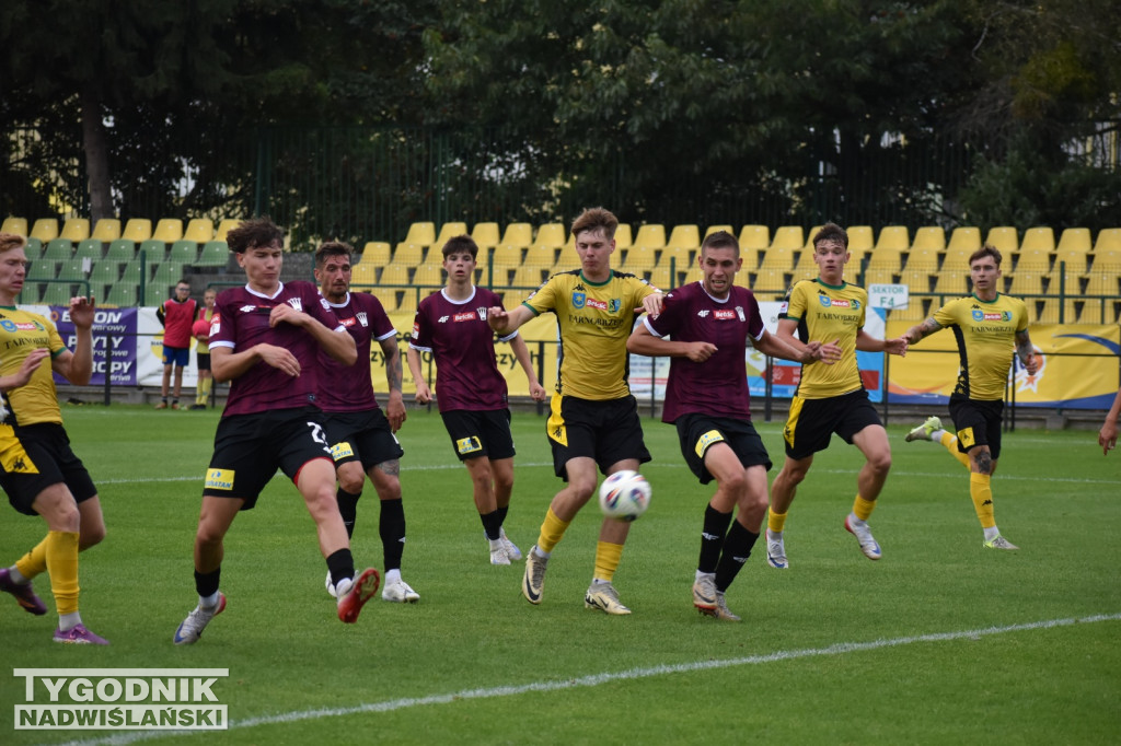Siarka Tarnobrzeg - Korona II Kielce