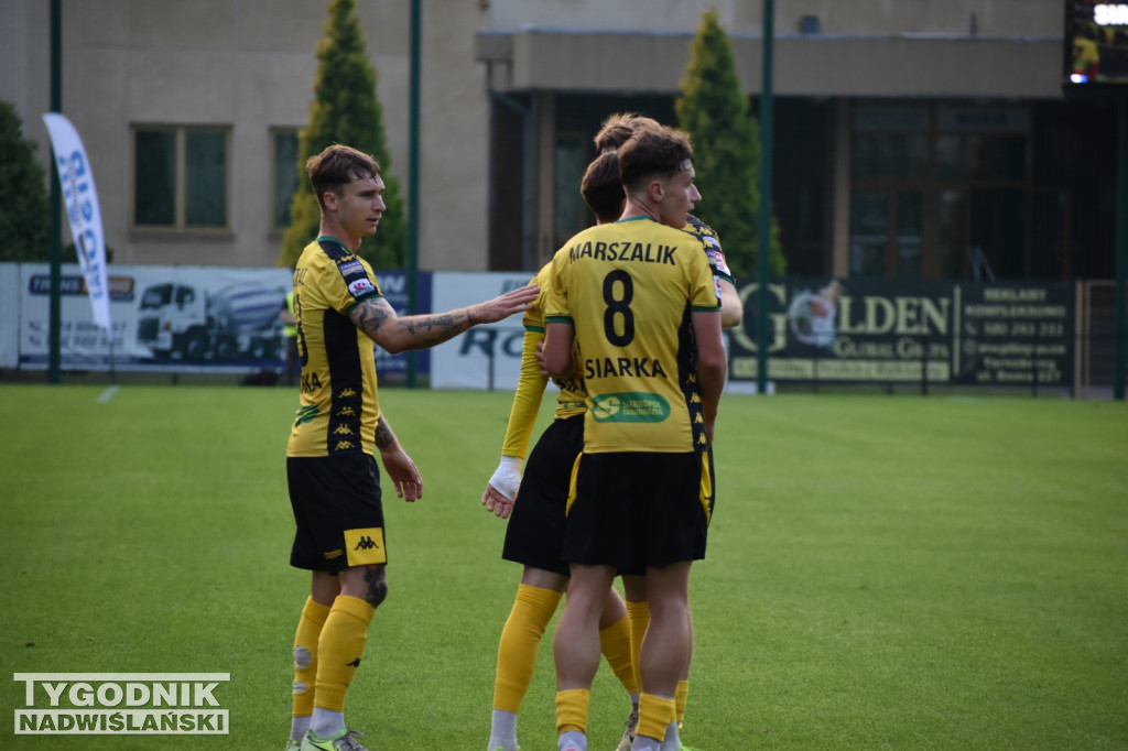 Siarka Tarnobrzeg - Korona II Kielce