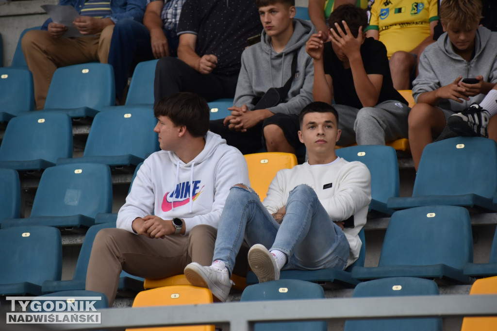 Zdjęcia kibiców z meczu Siarki z rezerwami Korony