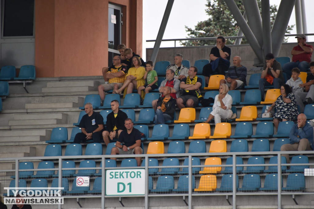 Zdjęcia kibiców z meczu Siarki z rezerwami Korony