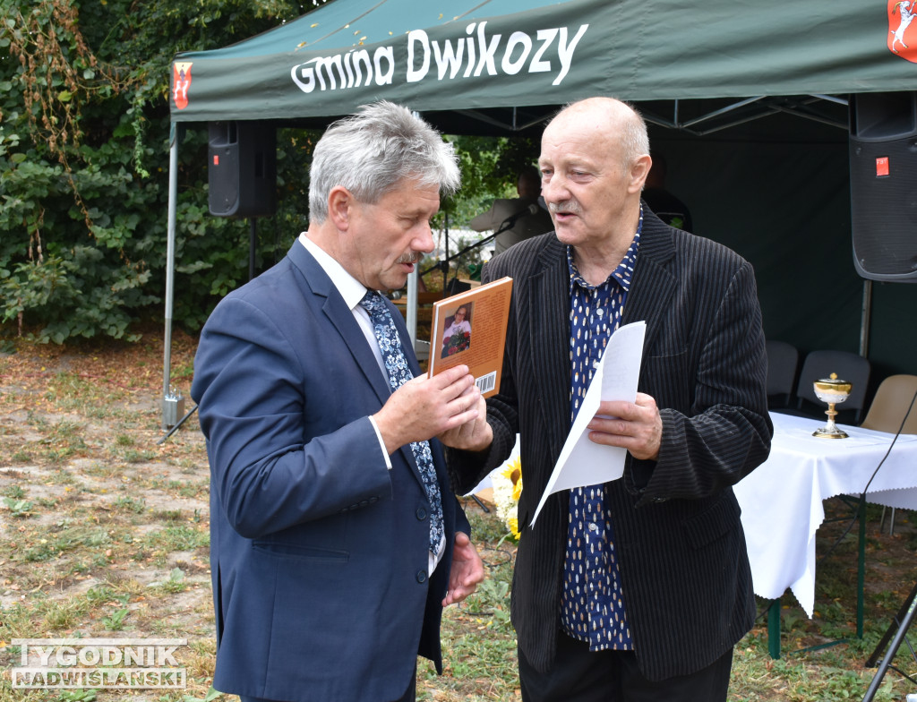 Otwarcie wyremontowanej baszty w N. Kicharach