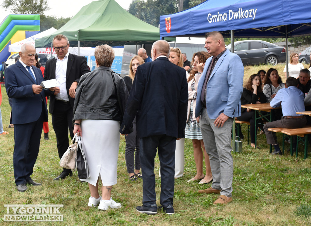 Otwarcie wyremontowanej baszty w N. Kicharach