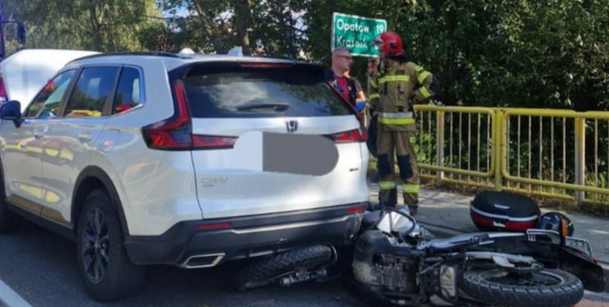 Wypadek w Piórkowie na DK74
