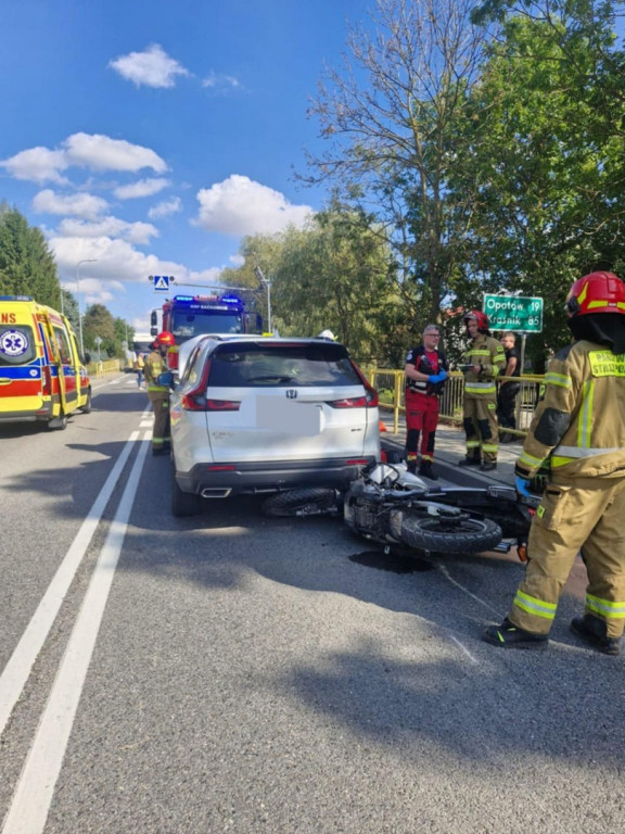 Wypadek w Piórkowie na DK74