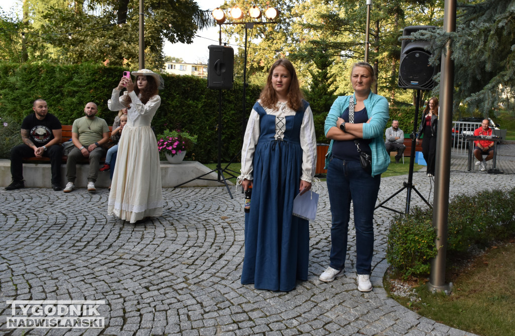 Prawobrzeżny Sandomierz Czyta Nocą