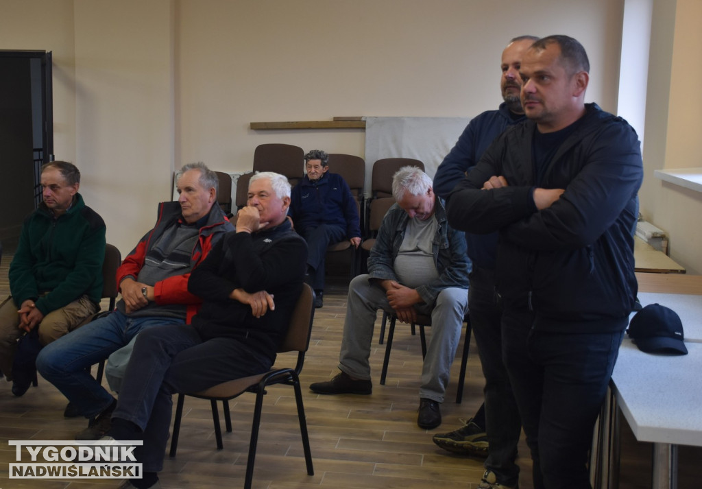 Podpisanie umowy na remont drogi wojewódzkiej w Ciszycy