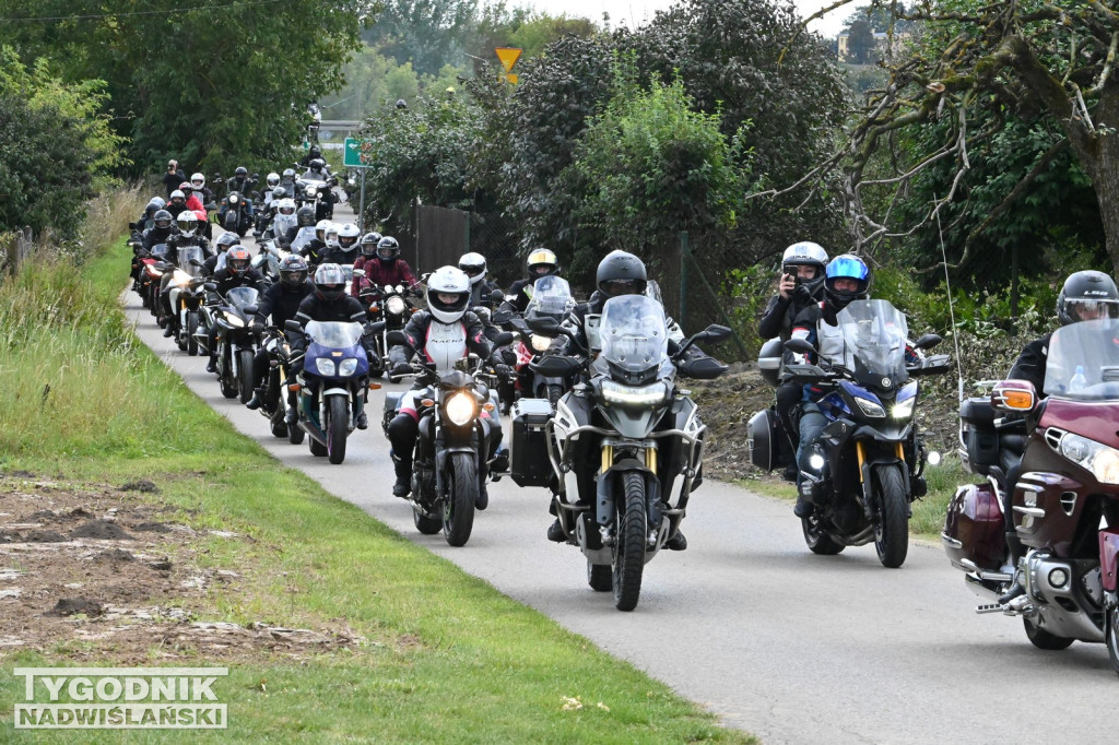 Motocyklowe spotkanie w Lenarczycach