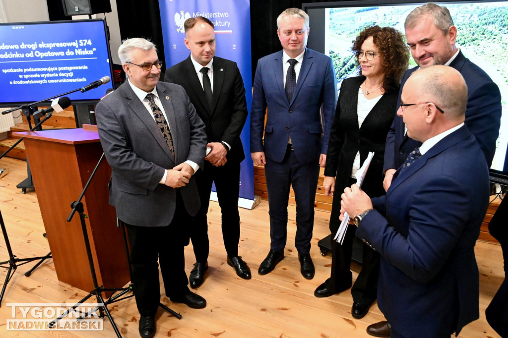 W Sokolnikach o S74