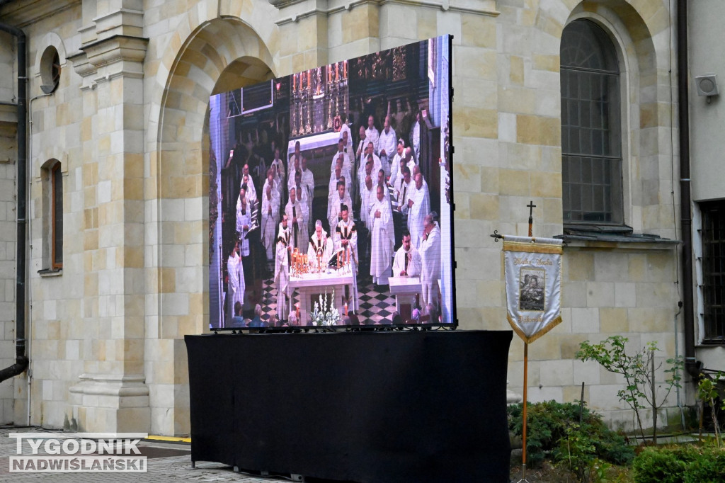 Pielgrzymka do Sanktuarium Matki Bożej Dzikowskiej