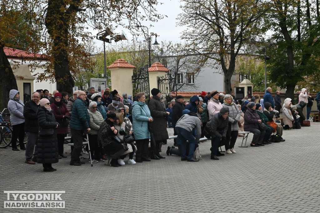 Pielgrzymka do Sanktuarium Matki Bożej Dzikowskiej