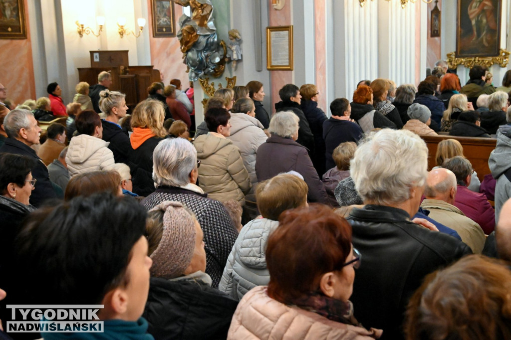 Pielgrzymka do Sanktuarium Matki Bożej Dzikowskiej