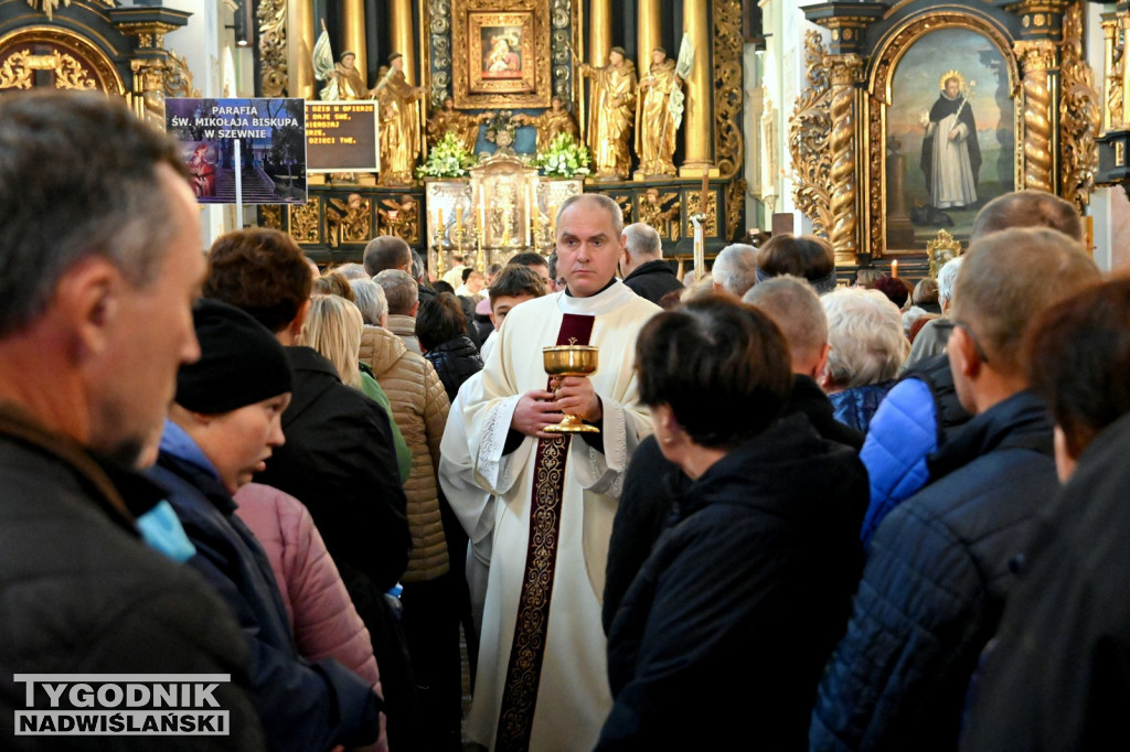 Pielgrzymka do Sanktuarium Matki Bożej Dzikowskiej