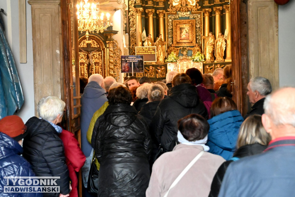 Pielgrzymka do Sanktuarium Matki Bożej Dzikowskiej