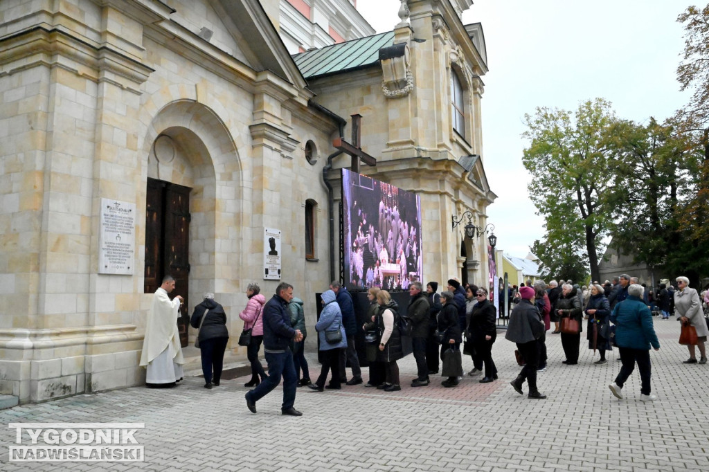 Pielgrzymka do Sanktuarium Matki Bożej Dzikowskiej
