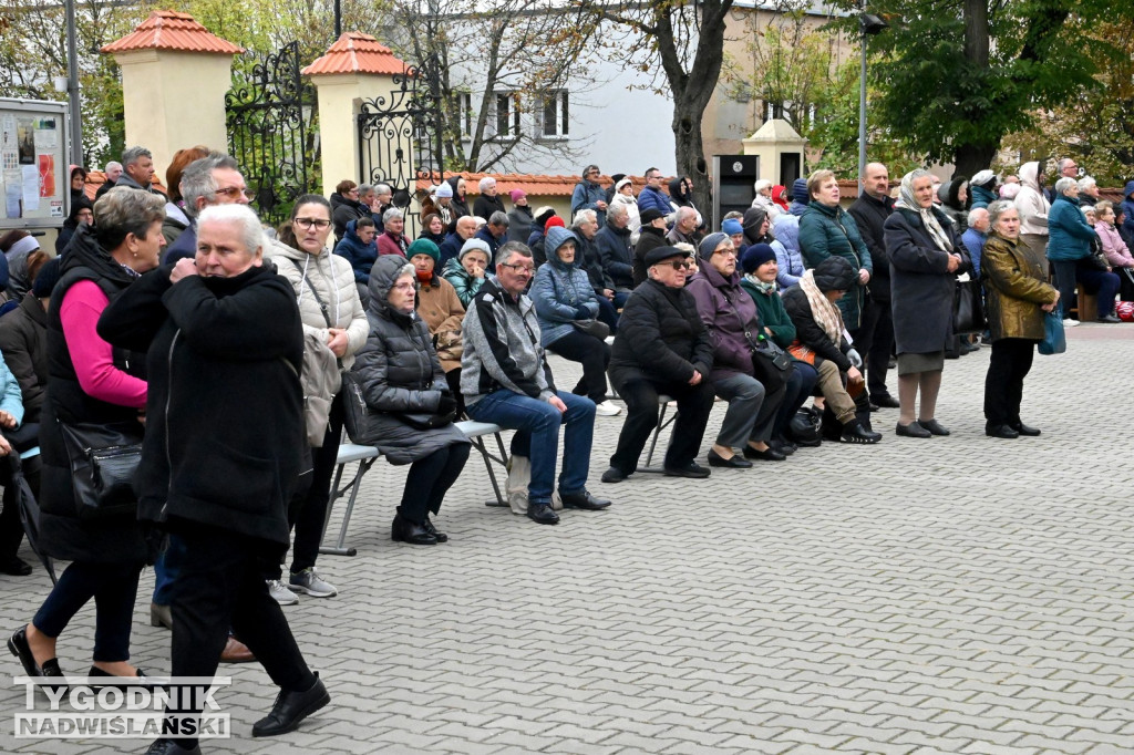 Pielgrzymka do Sanktuarium Matki Bożej Dzikowskiej