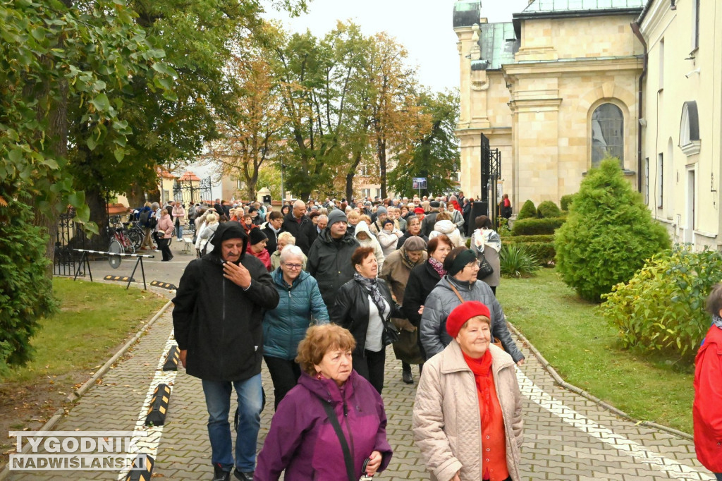 Pielgrzymka do Sanktuarium Matki Bożej Dzikowskiej