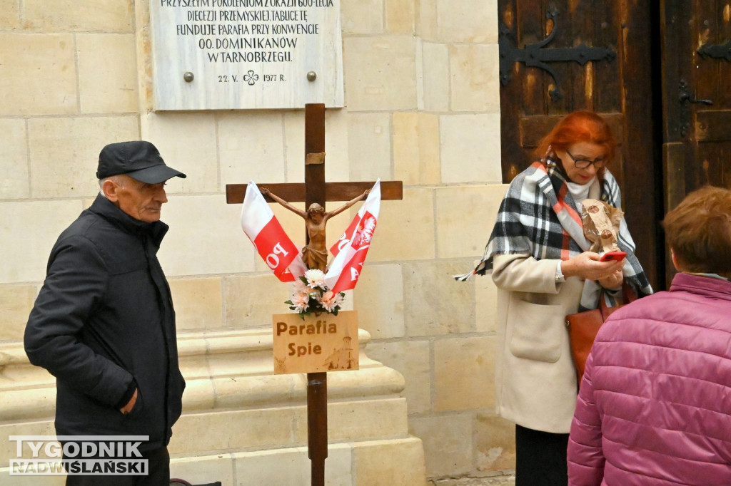 Pielgrzymka do Sanktuarium Matki Bożej Dzikowskiej