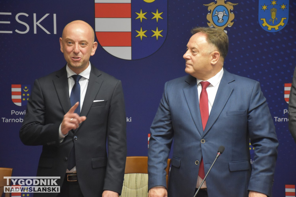 Podpisanie porozumienia między powiatami