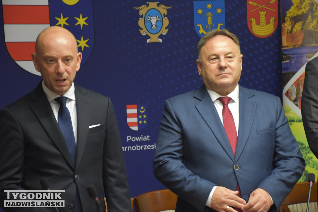 Podpisanie porozumienia między powiatami