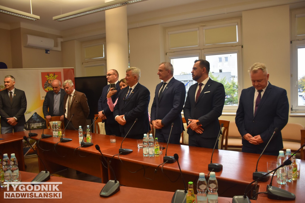 Podpisanie porozumienia między powiatami