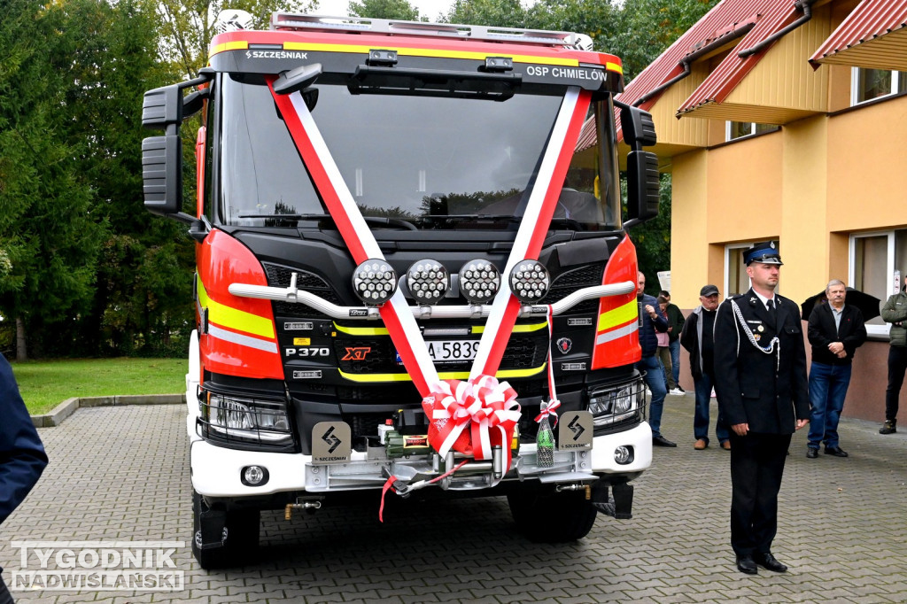 Nowy wóz strażacki dla OSP Chmielów