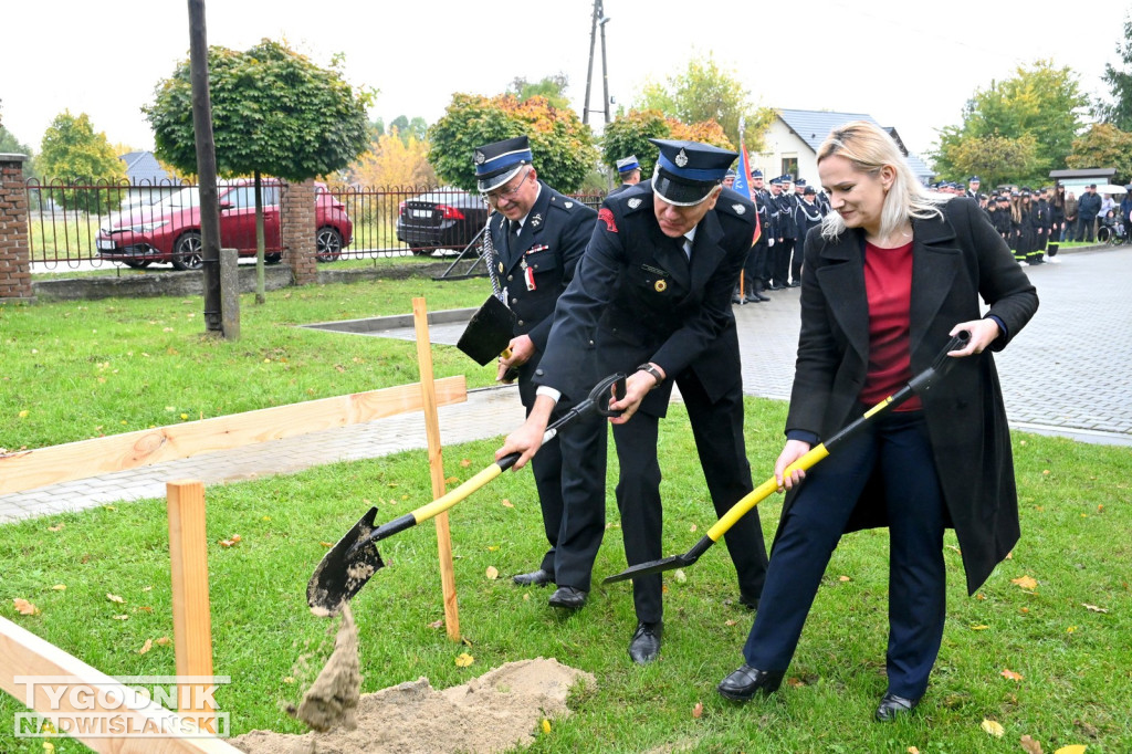 Nowy wóz strażacki dla OSP Chmielów