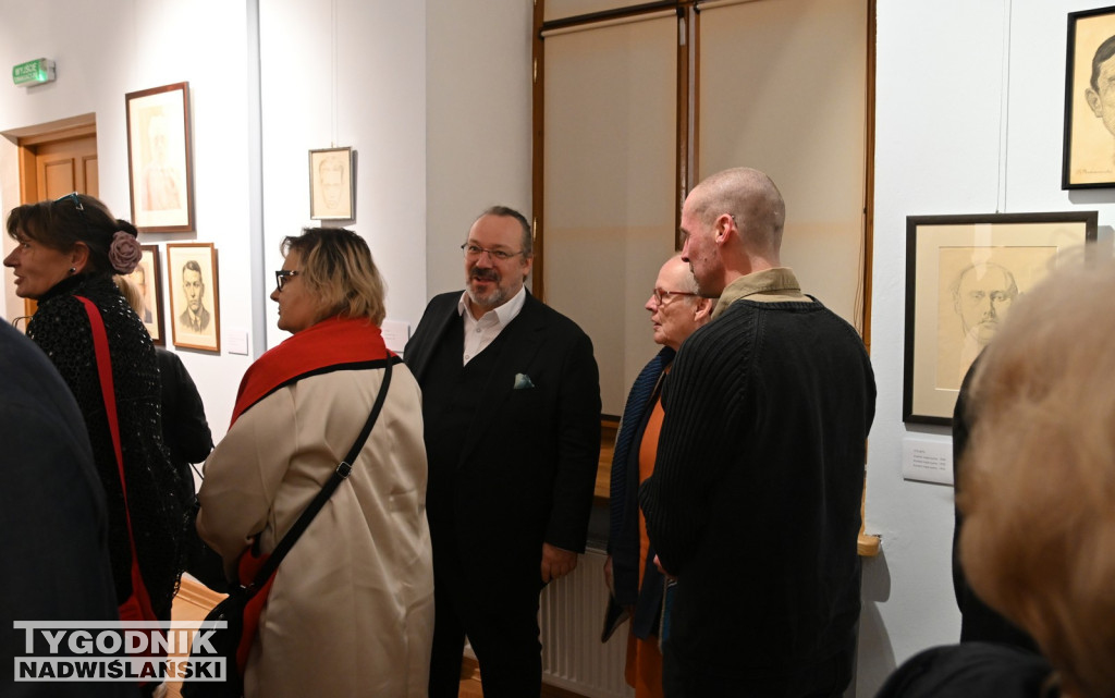 Wystawa prac Mariana Ruzamskiego w tarnobrzeskim muzeum
