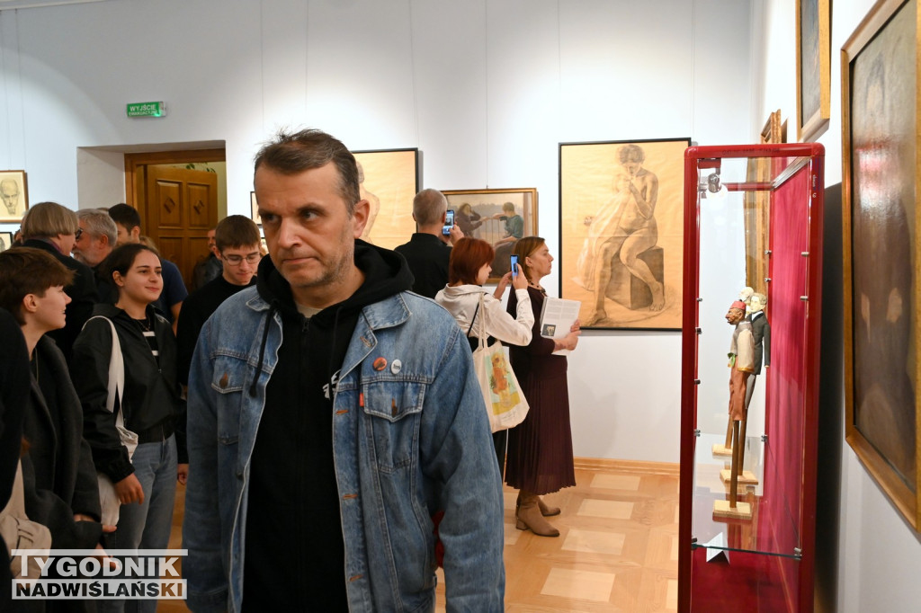 Wystawa prac Mariana Ruzamskiego w tarnobrzeskim muzeum
