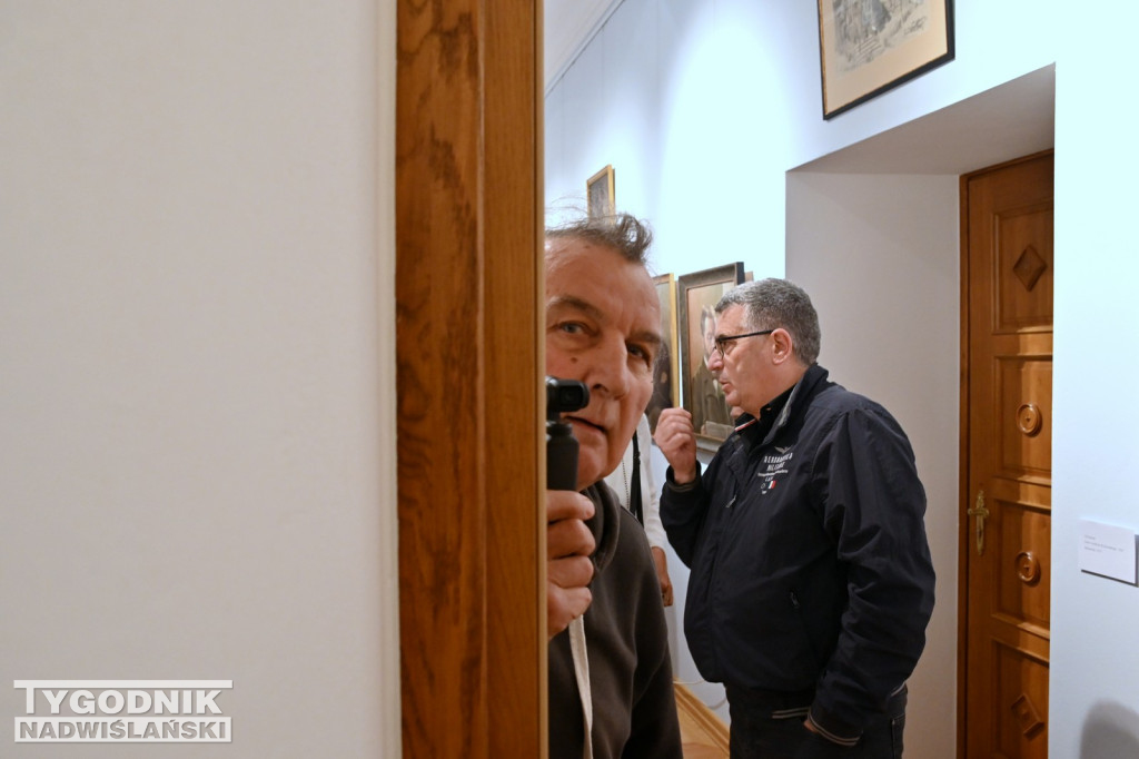 Wystawa prac Mariana Ruzamskiego w tarnobrzeskim muzeum