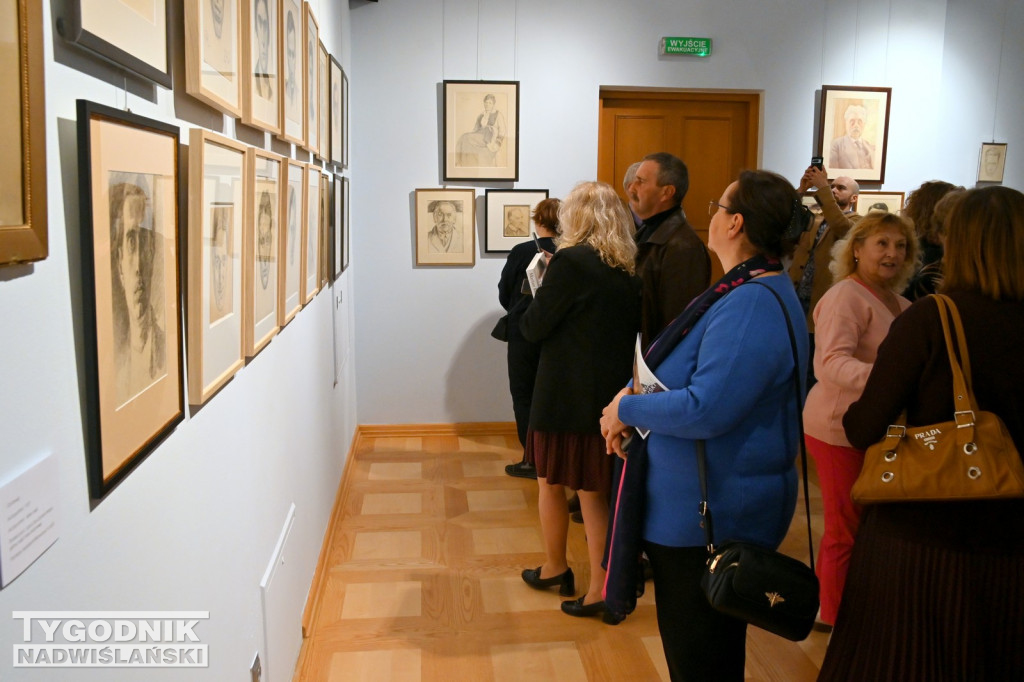 Wystawa prac Mariana Ruzamskiego w tarnobrzeskim muzeum